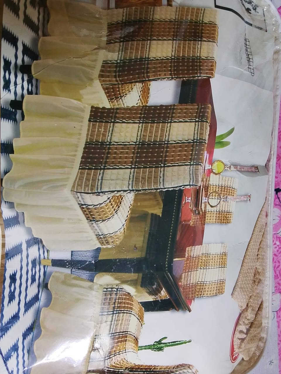نزله حربايه جديده جدا ابد ممستخدمه زتلبيسات كراسي ابد مامستخدمات وثريات حجم كبير جدا  اي ظرر مابيهن مكاني رئاسه العبيدي ***********
