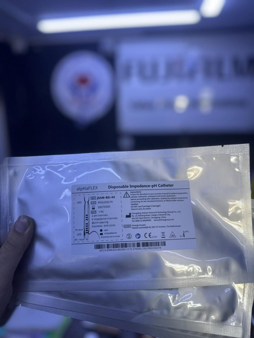 � متوفر الآن لدى مكتب سما الطب للمستلزمات والأجهزة الطبية

alpHaFLEX Disposable Impedance-pH Catheter

نوفر لكم Disposable Impedance-pH Catheter المخصص لإجراء 24-Hour Esophageal Impedance-pH Monitoring، والذي يُعد من الفحوصات الدقيقة لتشخيص ومتابعة حالات الارتجاع المعدي المريئي (GERD)، مع إمكانية الكشف عن الارتجاع الحمضي وغير الحمضي.

المواصفات:
✅ 2 pH Channels
✅ 6 Impedance Channels
✅ 2 cm Electrode Spacing
✅ 6 Fr / 2 mm Diameter
✅ Sterile – Single Use

الاستخدامات السريرية:
🔹 تشخيص الارتجاع الحمضي وغير الحمضي.
🔹 ربط أعراض المريض بنتائج الفحص بدقة.
🔹 تقييم استجابة المرضى للعلاج.
🔹 مناسب للمستشفيات، ومراكز الجهاز الهضمي، والعيادات التخصصية.

📍 العنوان: بغداد – باب المعظم – مقابل دائرة صحة بغداد الرصافة.
📞 للاستفسار والطلبات:
***********
***********

مكتب سما الطب للمستلزمات والأجهزة الطبية
شريككم في توفير أحدث الأجهزة والمستلزمات الطبية بجودة عالية وخدمة موثوقة.

#سما_الطب #MedicalDevices #Gastroenterology #GERD #ImpedancePH #MedicalSupplies #Baghdad #Iraq
