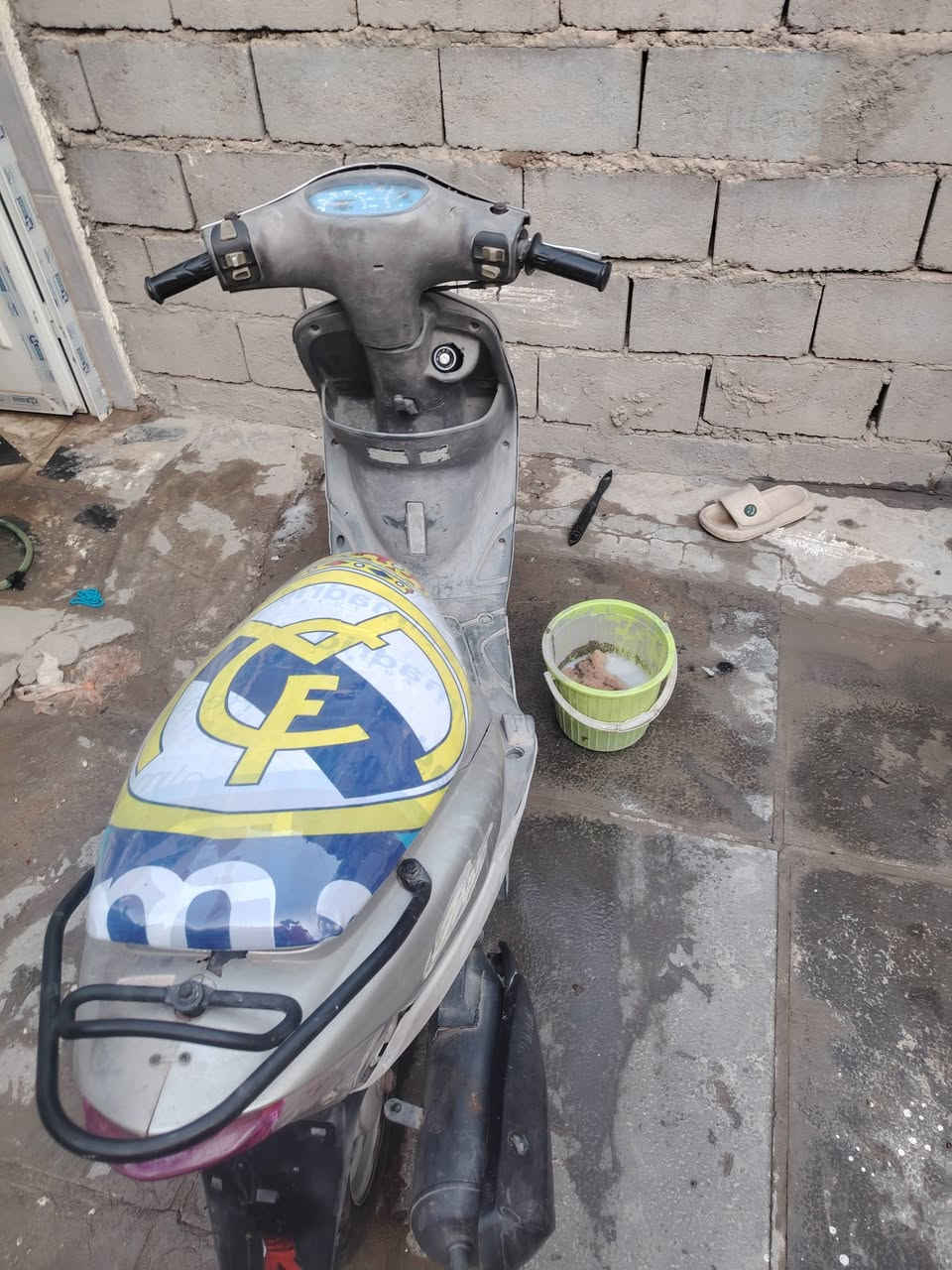 ماكس منغولي كامله من كلشي
دراجه بلاديه هندر سلف 
كهربائيات كامله هندر سلف 
السعر 350
***********
