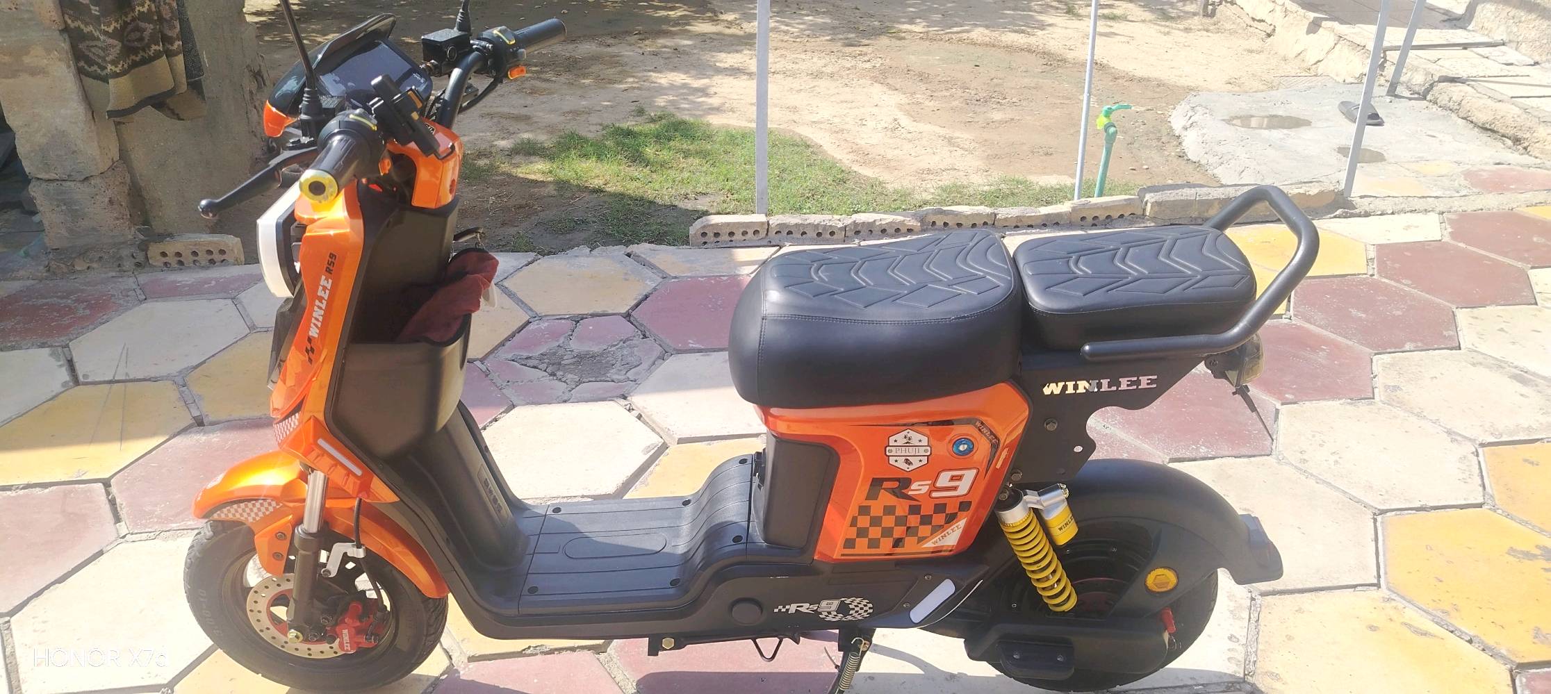 درجة نضيفه مستعمله قيل نوعه درجة RS9 شكل جديد سعره 575 بيه مجال قيل
مكان مدئن تقطع حساني