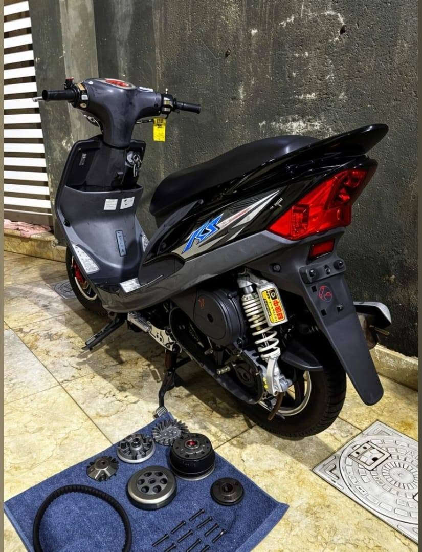 🏍️ للبيع دراجة ماكس عدلة ونظيفة

🔹 كفالة عامة
🔹 ختم واحد
🔹 تفحص وين ما تريد
🔹 جاهزة للاستخدام

💰 السعر: 1 مليون دينار
🤝 بيها مجال بسيط للجادين
(ملاحظه الدراجه الوياله النجمه مو وياها)

📍 المكان: السماوه/ حي الجمهوري 
📞 للتواصل: *********** واتساب
