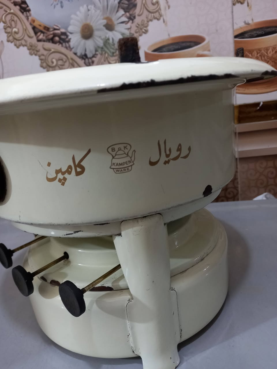 لمبة أم الفتل • رويال كامبن • أصلي