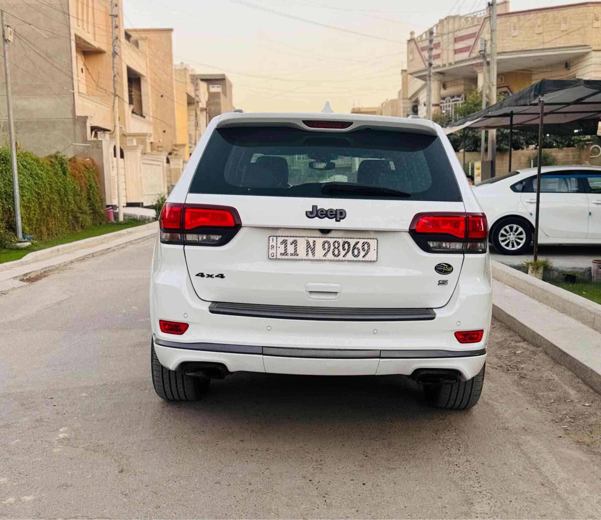 السلام عليكم
جيب  S    خليجي أعلى فئه 
الموديل    2019
السعر   270 $ 🆘

🆘مكفوله كفاله عامه من الصبغ و البارد و التعديل 

المحرك : V6.  3.6 . 
عداد المسافات : 85 الف كم 

المواصفات :
* رادار امامي 
* رادار جانبي 
* حساسات خلفيه 
* حساسات اماميه 
* داخل احمر 
* شاشه كبيرة  
* ستيرن تدفئه
* ستيرن كهربائي . 
* تشغيل عن بعد .
* شفتات ستيرن 
* صندوق كهربائي ..
*  حفظ وضعيات الجلوس (ميموري) . 
* المقاعد الأمامية كهربائية .
* المقاعد الأمامية  تدفئة . 
* المقاعد الاماميه تبريد 
*  كاميرا خلفية .
* محدد سرعة . 
*  نظام التشغيل والاطفاء الاوتوماتيكي ( Auto Start System ) .
* نظام بريك اوتماتيكي ( Auto Break System )

☎️ : *********** 

📍 مكان السياره: بغداد - الدوره بغداد, العراق
