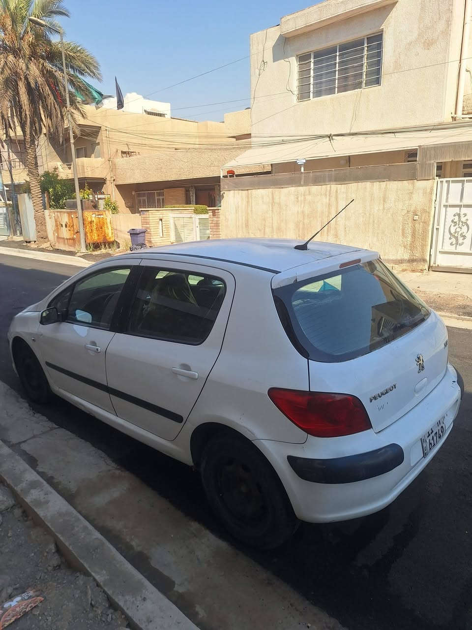 السلام عليكم  بيجو 307 نظيفه  2006 للبيع أو مراوس 
السياره مكفوله من الصبغ والحادث 
محرك 1600 وكير  مكفولات 
تبريد ثلج  ثلج 
حداديه صدر نظيفه جدا 
رقم بغداد الإنكليزي الجديد سنويه مجدده لل 2028
تحويل مباشر 
السعر 47
***********
***********
