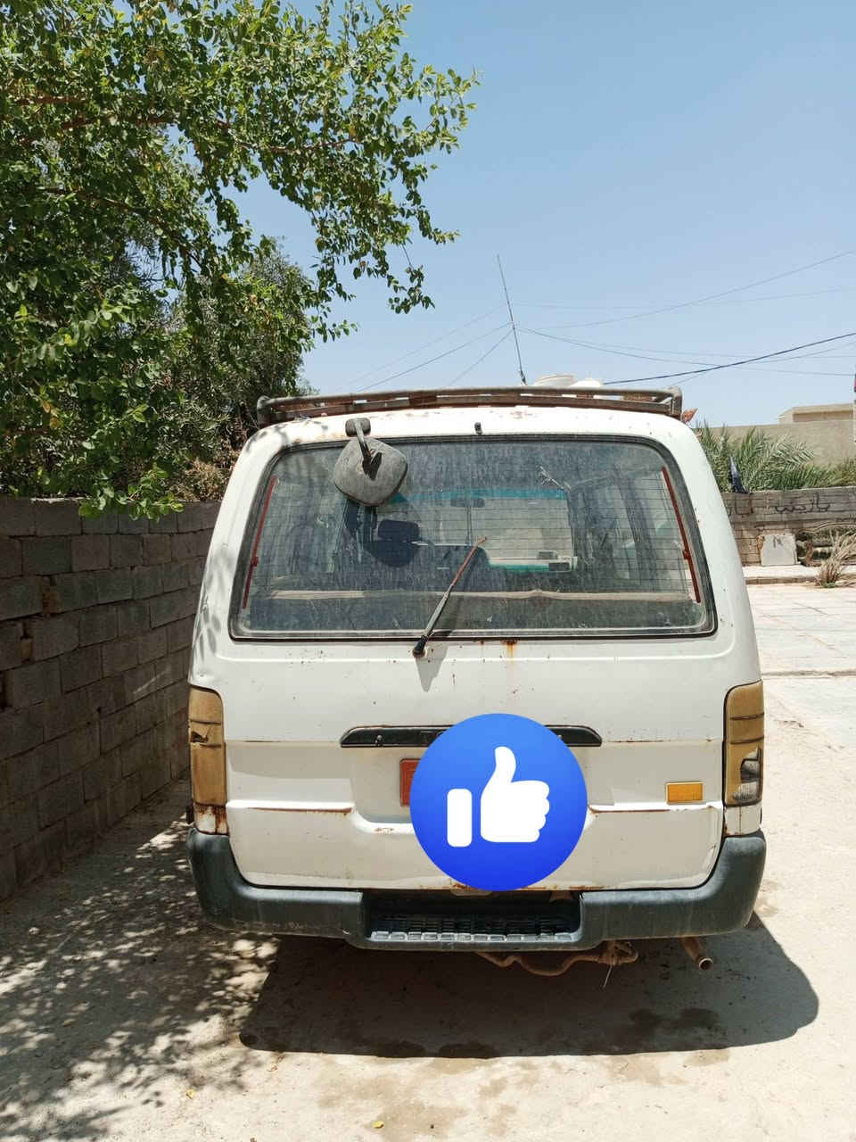 سلام عليكم سيارة البيع هايسه موديل 96 راقم واسط احمر  وسعر 13وبيهه  مجال رقم تليفون  ***********مكان بغداد شعب
