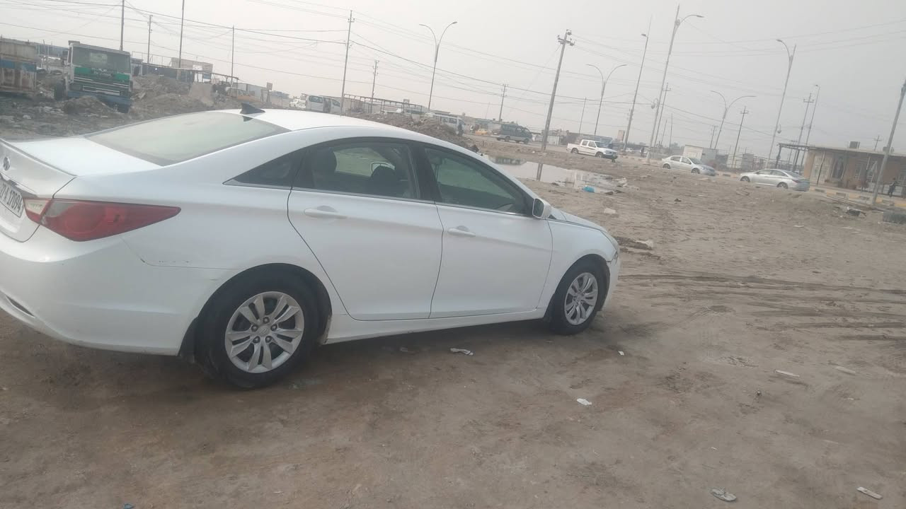 سوناتا ٢٠١٢ للبيع وارد امريكي السعر ١٠٠ $.خاليه من التبديل
للتفاصيل اكثر الاتصال على الرقم 
***********
