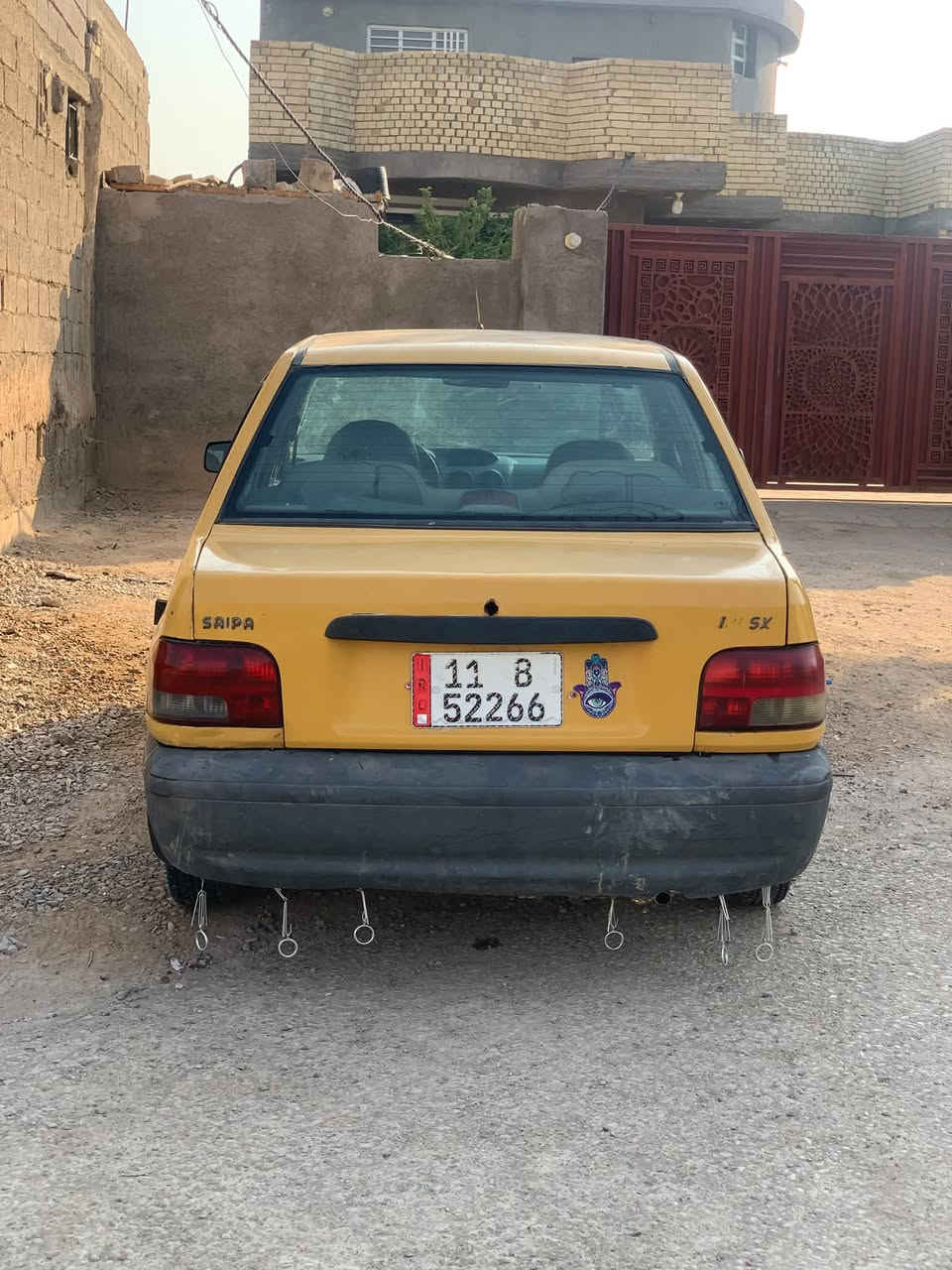 السلام عليكم
سايبه للبيع رقم بغداد انگليزي  مصفره هيئه وغرامات 

سنويه مجدده لغايه 2027 تحويل مباشر ثاني يوم 

كير ومكينه مكفولات  

صدر خلفي وأمامي جديد دواخلها نضيفه كشرها نضيف 

تخم تاير جديد كهربائيات شغاله ترايها حلو بيها جاملق مبدل فقط  لا بيها خياس ولا بيها ضربه 

السعر 22 وبيها مجال 

عنوان بغداد جسر ديالى تقاطع النهروان 

للتواصل ***********
