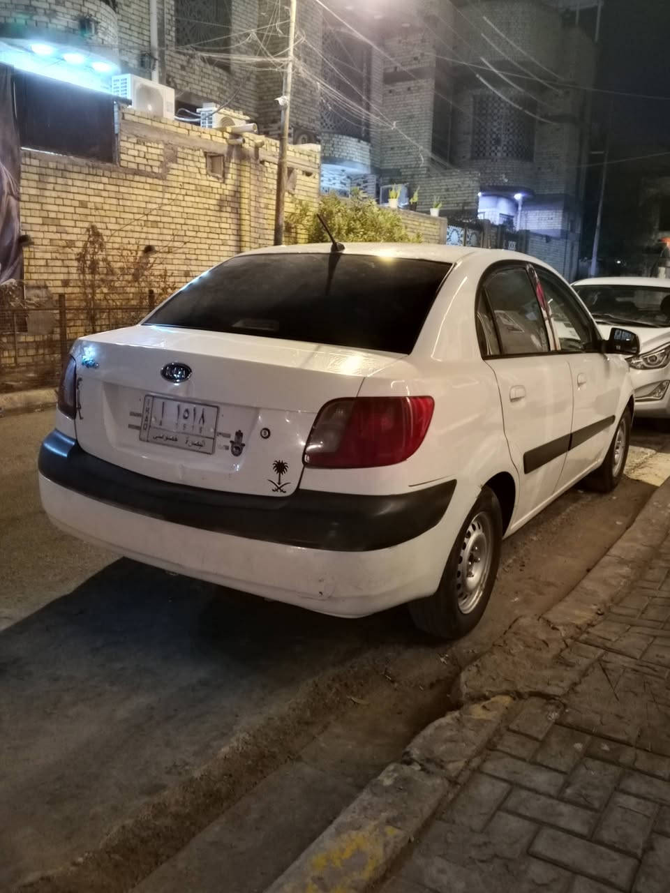 لبيع كيه ريو 2009 خليجي رقم بصره الاماني مكينه 1600 كير كفالة حداده طوبه تخم تاير جديد تبريد ثلج مكفوله كفالة عامه من الضربه والتبديل ولصبغ سعره 75 وبي مجال سيارة جاهزة رقم الهاتف *********** مكان السياره البصره الحيانيه
