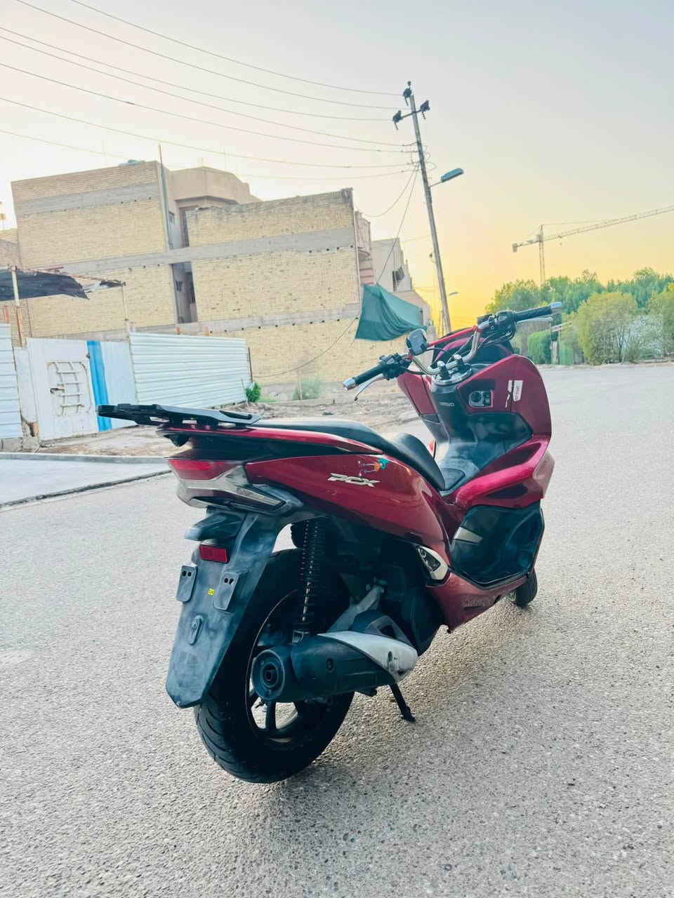 لسلام عليكم للبيع هوندا بيسي اكس جيل الثالث دراجة كلش حلوة وجديدة كلشي بيهة شغالة حساسات كلهة شغالة فول مواصفات بصمة مكينة كلش حلوة وجديدة شلعة ومعدل فول ماشية 34 الف اوراقهة كاملة السعر مليون  / و 800 وبيهة مجال العنوان بغداد البلديات. رقم ***********
