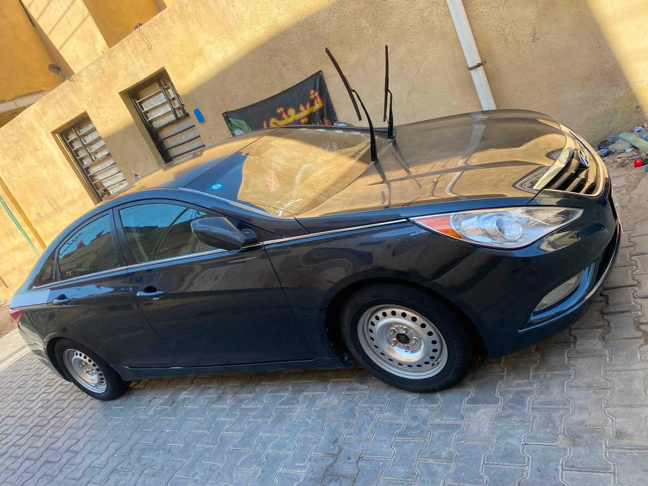 سيلام وعليكم   سونتة كنادية سيارة كفالة من ضربة وتبديديل وصبغ فقط طخات سيارة جارد  البنيد والقمرة فقط كير مكينة ما مفتوحة توني مبدلهة منضومة كمالة مسولية كهربيات علا وضع شركة تبريد حدادة سيارة جهازة مال جناية مكاني بصرة  الشراب يتصال علا رقم تالي *********** سيارة حهزة عندي ضرف وريد ابيعهة
