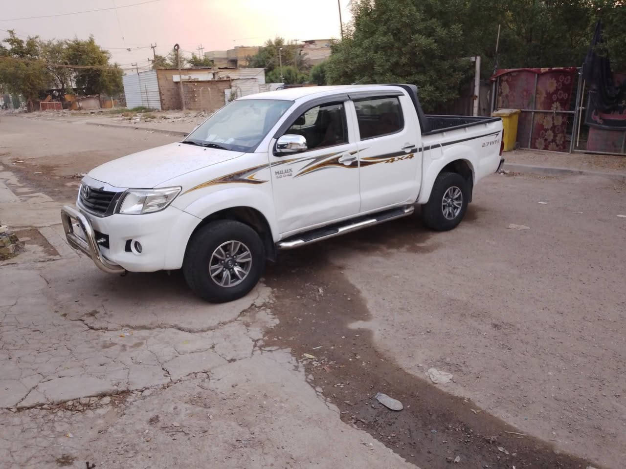 هايلكس • ٢٠١٣ • رقم بصره