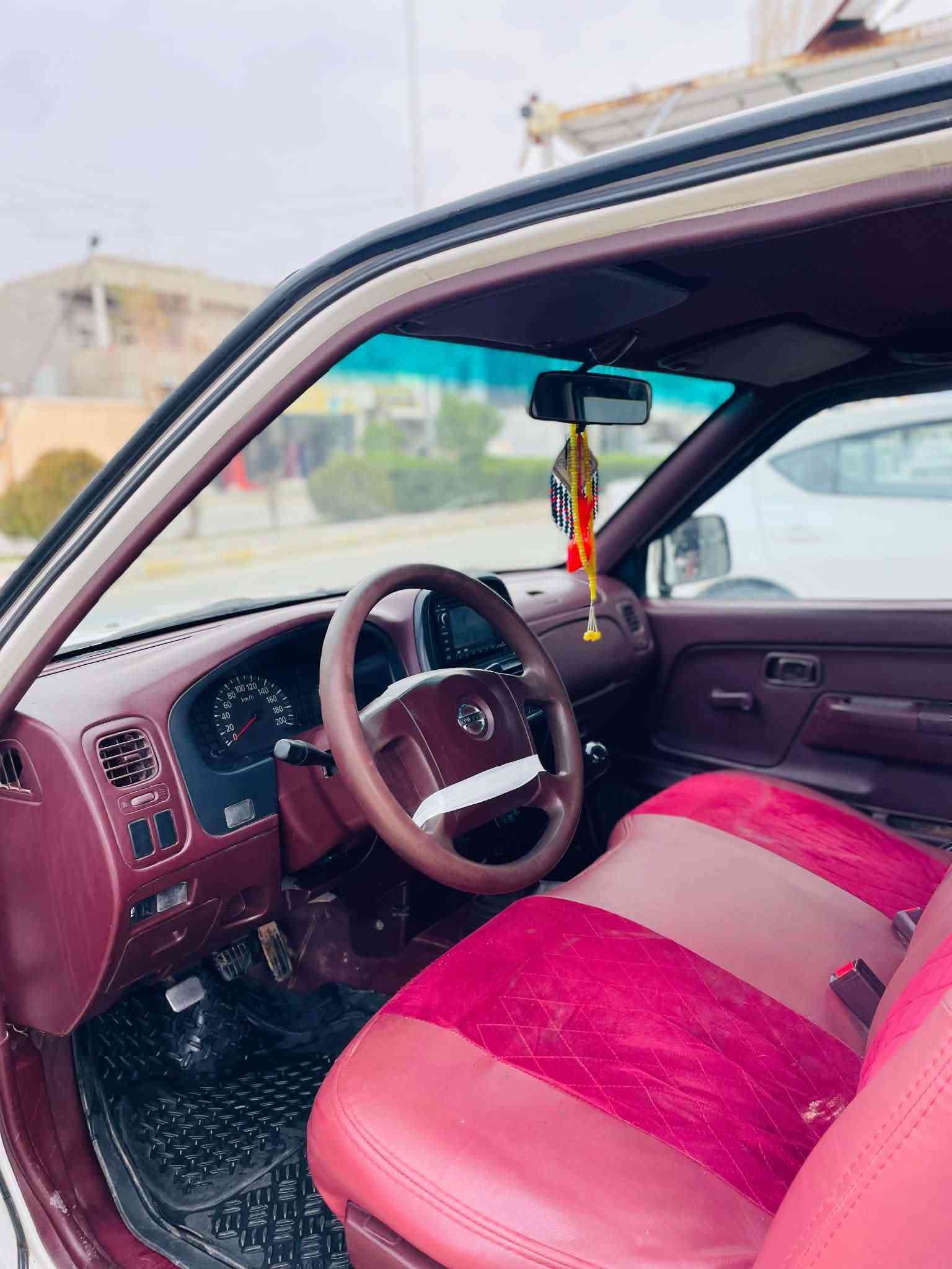 نيسان • ٢٠٠٧ • للبيع