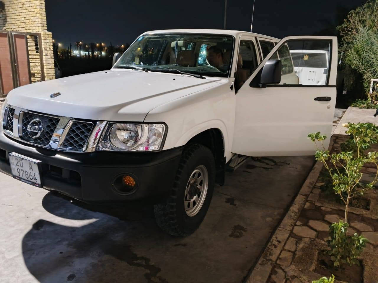 نيسان باترول موديل ٢٠٠٨ رقم بسمي
مكينه ٤٥٠٠ بخاخ كير عادي الوكير شغال
دبل تانكي بانزيل شغال
تبريد شغال تخم تاير جديد دوشمه جديده 
كهربائيات كله شغاله سياره جديده السعر ١٢٥$
***********
