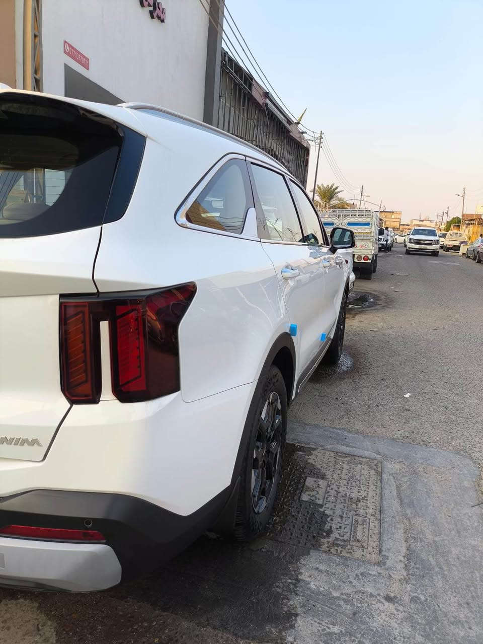 كيا سورنتو 2025رقم أربيل ماشيه 4الاف فقط مكينه 4سلندر كفاله بحاله الزيرو 7راكب السعر 260بيع مراوس عادي اتصال *********** البصرة, العراق
