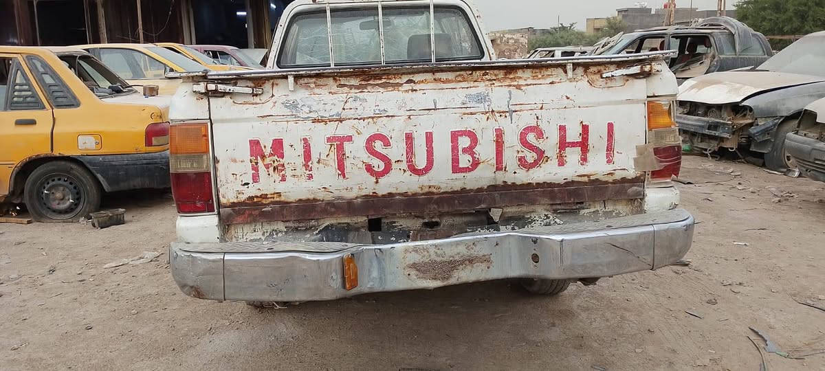 بيكب متسوبوشي • تفصيخ محرك • أبو غريب