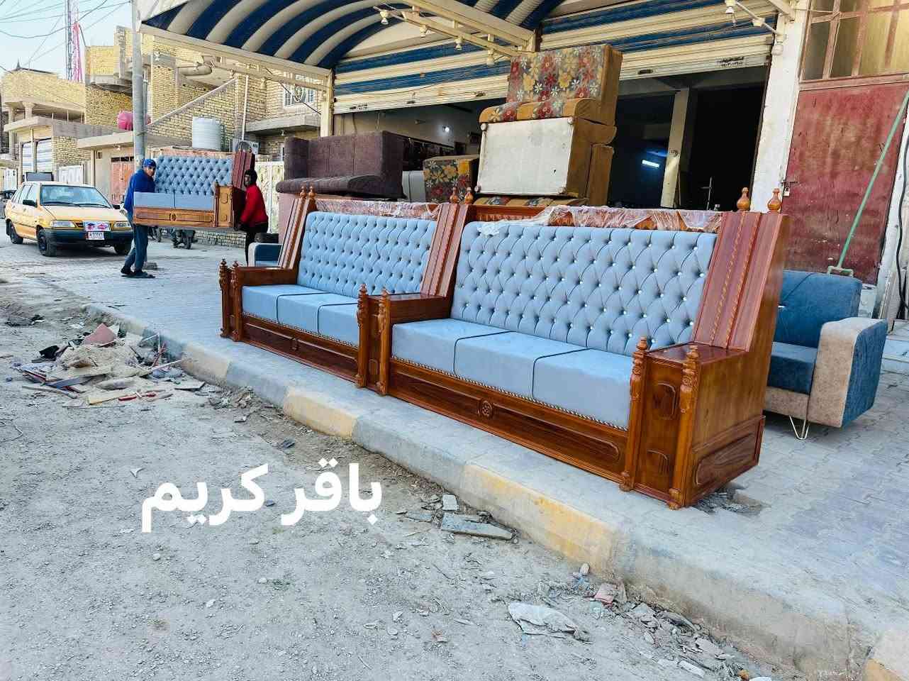***********.   باقر كريم
