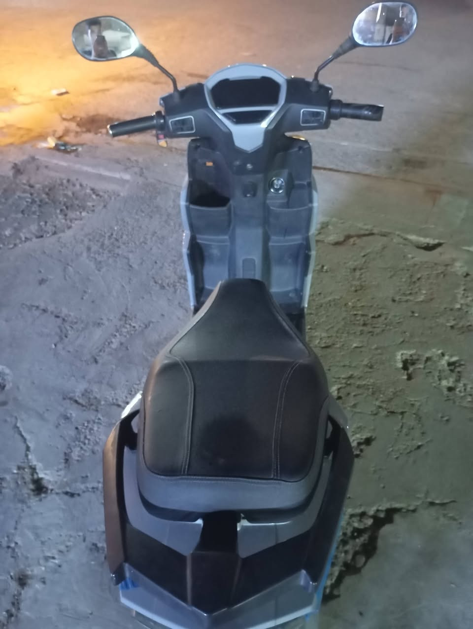سكنس • ٦بطاريات • نظام بلوتوث