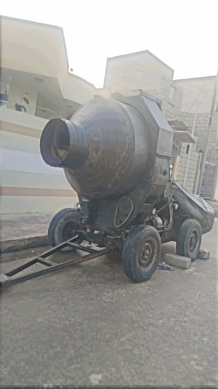 البيع خباطه دبل جيس اخضر  بس مصبوغه اصفر (دبل بوابه)  مكينه 3بساتن خباطه جاهزه عل شغل مباشره كلشي بيها جديد مثل ما بل صوره واحسن ماكن موصل 
*********** بي وتساب
