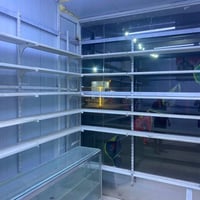 رفوف للبيع بغداد الحسينية ‏٠٧٧٣٢٤٤٤٤١٥ العدد ٥١ رف