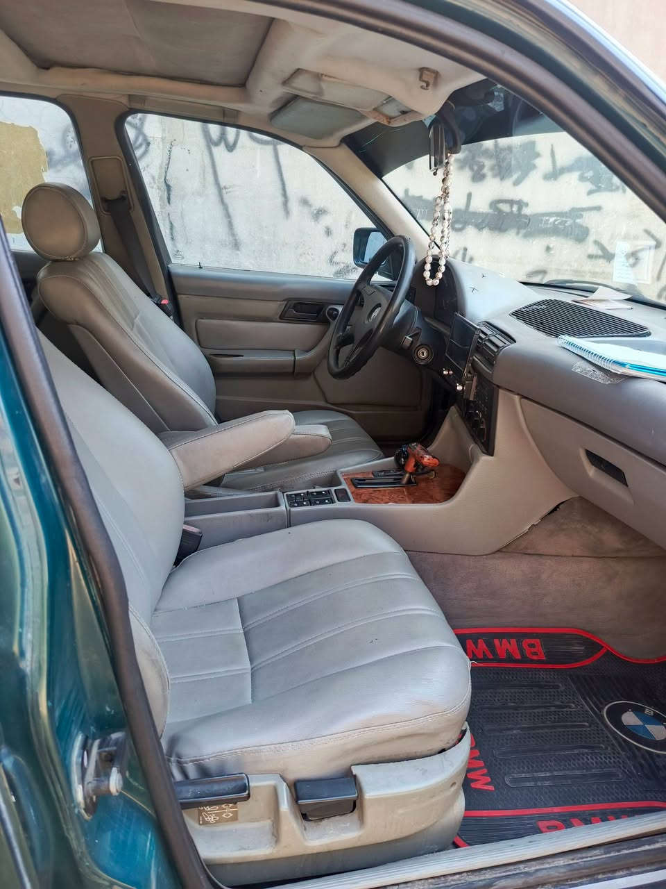 للبيع فقط
BMW موديل 92 حجم بلاد 520 كير محرك ضفيره 525 فول سلايت جامات كهربائي تبريد ثلج ويل خليه دوسات بلاد داخل رصاصي كير أوتو دفتر بنزين موجود رقم اربيل ألماني سنويه صار سنه خلصانه تحويل ثاني يوم شرط محرك لاصرف ولابخار موقع السياره كركوك سعر 64 ورقه بيه مجال للشراي استفسار عله الرقم ***********
