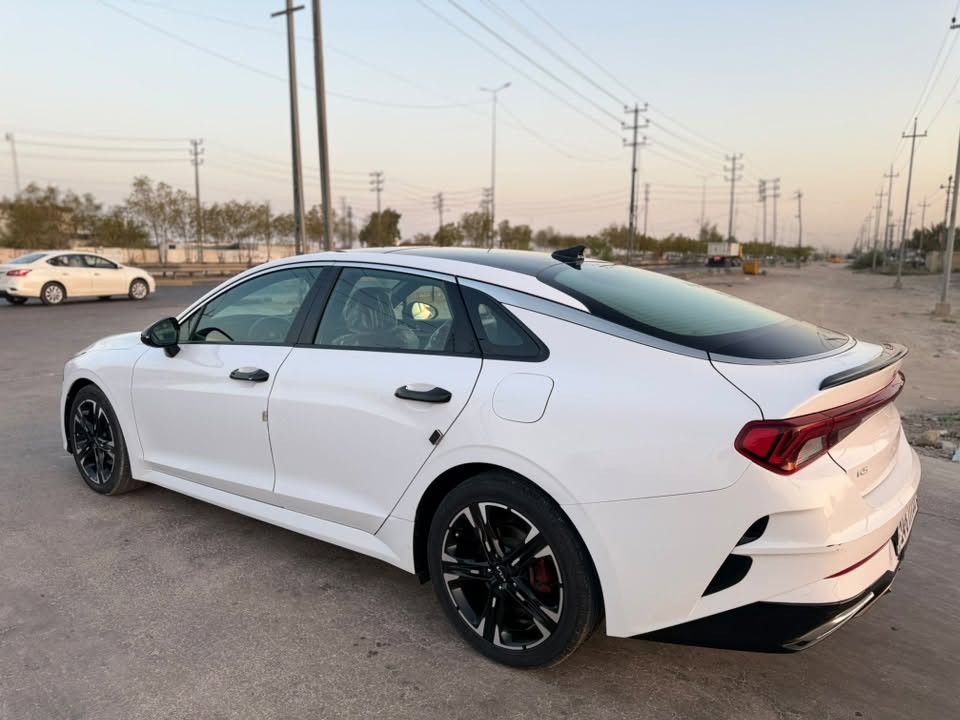 🚘 للبيع K5 GT-Line موديل 2023
🇺🇸 وارد أمريكي | 1.6 Turbo | GT-Line فول مواصفات

🔹 وارد أمريكي
🔹 صورة الحادث الأمريكي موجودة بالمنشور
🔹 عداد 77 ألف كم
🔹 صبغ قطعة وحدة فقط — بنيد
🔹 الباب الخلفي جهة السائق بارد فقط
🔹 باقي السيارة كفالة
🔹 السيارة بسمي
🔹 تحويل ثاني يوم

🔥 المواصفات:

🔸 بانوراما
🔸 بصمة + تشغيل عن بُعد
🔸 كشنات جلد أحمر
🔸 مقعد السائق كهربائي
🔸 شحن لاسلكي
🔸 قيادة ذاتية على الخطوط السريعة
🔸 مثبت سرعة
🔸 رادارات جانبية + مراقبة النقطة العمياء
🔸 رادار الخطوط البيضاء
🔸 هاند بريك كهربائي + AUTO HOLD
🔸 ABS + مانع انزلاق + حساس إطارات
🔸 شاشة + خريطة
🔸 تحكم كامل بالستيرن
🔸 AUX + USB + Bluetooth
🔸 كير أوتو + عادي
🔸 أنظمة قيادة: Eco / Sport / Smart / Normal
🔸 لايتات LED ثلاث عدسات
🔸 ستيرن D-Shape LED
🔸 مصابيح خلفية LED
🔸 مصابيح ضباب LED
🔸 صندوك بصمة
🔸 وتو بريك + توقف ذاتي عند الرجوع

🔥 سيارة نظيفة ومواصفات GT-Line كاملة، جاهزة للتحويل

💰 السعر: 190 ورقة
🤝 بيه مجال بسيط كلش للجاد فقط

📍 العنوان: البصرة – كرمة علي – الماجدية

📞 للاتصال:
***********
***********
