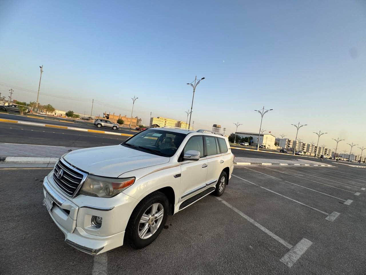 جكساره للبيع 2009
فول مواصفات 
السعر 250 
المكان كربلاء 
رقم الهاتف ***********
                                                  ***********
