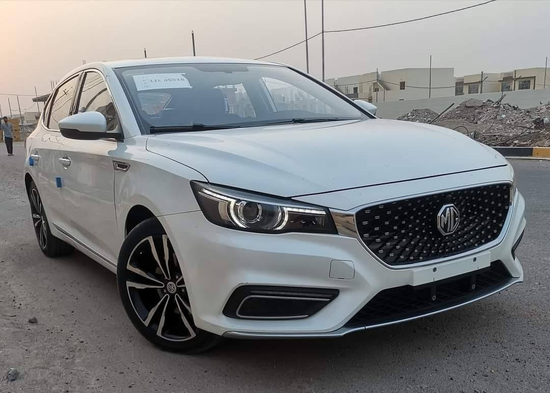 للبيع
موديل 2021
MG6
رقم بغداد مشروع وطني 
محرك 1.5 تيربو
بابين صبغ بدون دواخل طرف سكن
ناقل سرعة دبل كلتش7 سرعات
قوة المحرك 169 حصان
عزم الدوران 250 نيوتن / متر
مصابيح نهارية LED
مصابيح خلفية LED
مرايا كهربائية
اشارات في المرايا الكهربائية
مرايا قابلة للطي بشكل الكتروني
مقود جلد
مكابح توقف الكترونية EPB
مكابح انتظار الكترونية Auto Hold
نظام الثبات الالكتروني ESP
نظام توزيع قوة الكبح EPD
نظام مكابح المنعطفات CBC
نظام مراقبة ضغط الهواء في الاطارات
تكييف الكتروني ثنائي المنطقة
نوفذ كهربائية مع فتخ واغلاق اوتوماتيكي
مثبت سرعة 
ناقل سرعة في المقود ( بادل شيفتر )
بصمة
مسند يد خلفي مع حامل اكواب
مقود قابل للتعديل
شاشة 8 انش مع كاميرا
بلوتوث
مداخل USP مع شاحن
مداخل كهرباء 12 فولت
                                                           Android Auto                                                    
                                                        Apple Car Play                                                 
تحكم بالمقود
حساس خلفي
شاشة عدادات 3.5 انش
عادم مزدوج ( دبل اكزوزت )فتحة سقف
ويل كب 18 المنيوم
مقاعد جلد
مقعد سائق كهربائي ب6 حركات
6 وسائد هوائية
نوافذ كهربائية مع فتح واغلاق اوتوماتيكي لجميع النوافذ نظام الاضاءة التلقائية
اغلاق النوافذ تلقائيا عن قفل 
***********
سعر 105 ومجال قليل
