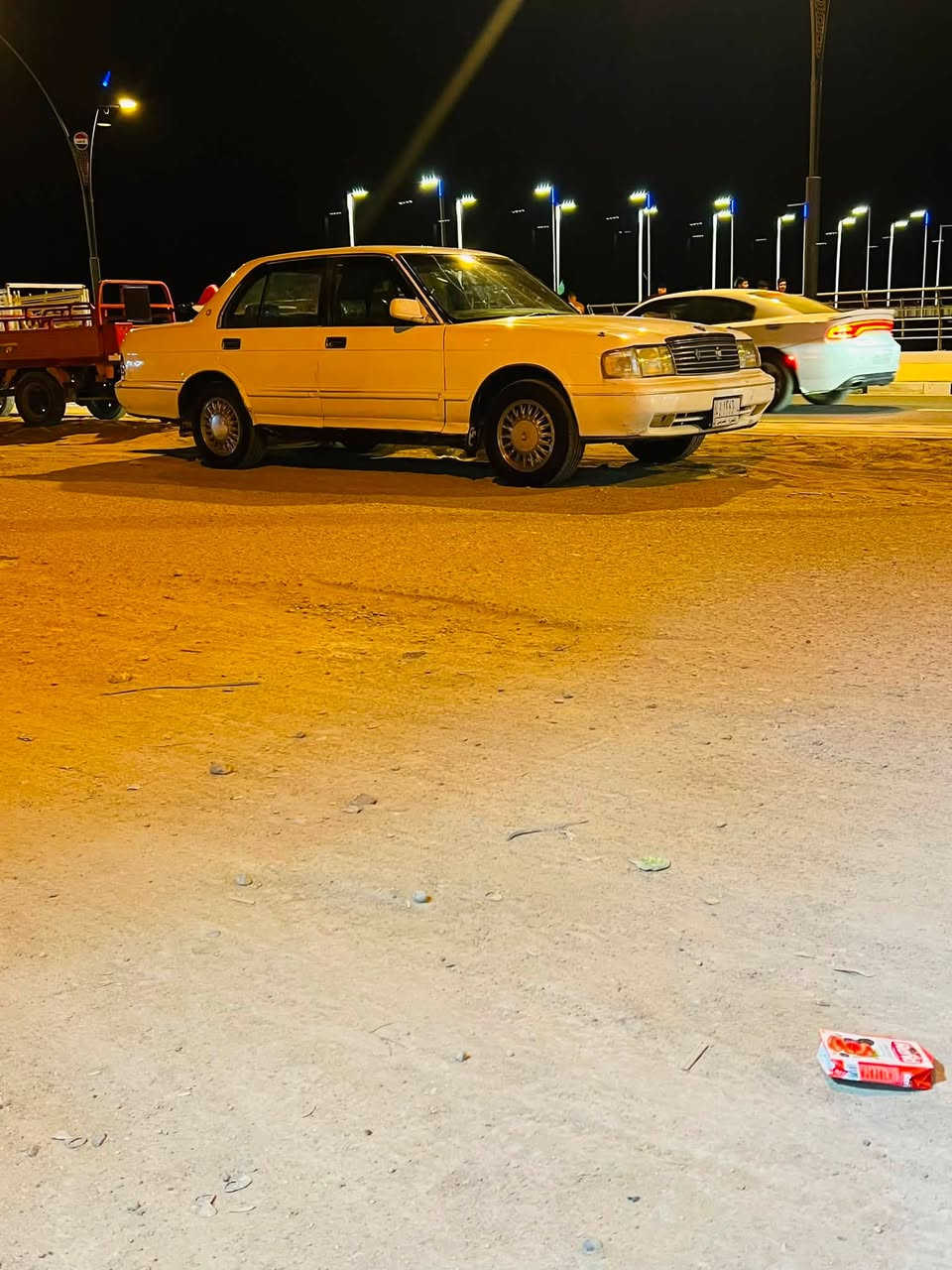 سياره ارنب البيع كير ومكنيه نضيفه مصبوغه جمالي مكفوله لا ضربه ولا طخه المكان البصره قضاء المدينه السعر ٤٥وبيه مجال الرقم ***********
