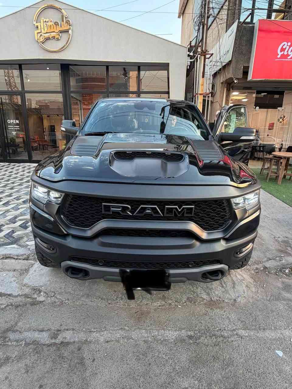 🖤 أسود | رقم بغداد مميز | وارد أمريكي

📄 Clean Title – كلين تايتل
🛣️ ماشية 94,000 كم
💥 حجم المحرك: 6200 CC
🐎 6.2L HEMI V8 Supercharged – قوة 702 حصان
⚙️ قير أوتوماتيك 8 سرعات
🏁 دفع رباعي 4×4
💵 السعر : ٤٩٥٠٠$ 

✨ من أبرز المواصفات:

* 🌌 بانوراما
* 💺 كشنات جلد
* 🔥 تدفئة كشنات
* ❄️ تبريد كشنات
* 🪑 تحكم كهربائي بالكراسي
* 📱 شاشة Uconnect كبيرة
* 🎵 نظام صوتي فاخر
* 📷 كاميرات وحساسات
* 🛞 جنوط وإطارات مخصصة للـTRX
* 🏎️ أنظمة قيادة وأداء متعددة
* 🛻 مواصفات TRX الخاصة بالطرق الوعرة والأداء العالي

🔥 702 حصان + سوبر تشارج + 6200 CC = TRX بكل معنى الكلمة

📞 للاستفسار والتواصل:
***********
