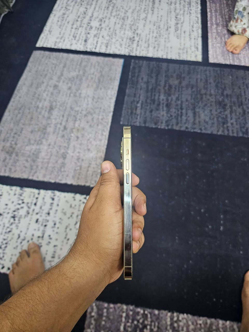 ايفون 14 برو ماكس • 256 جيجا • ذهبي