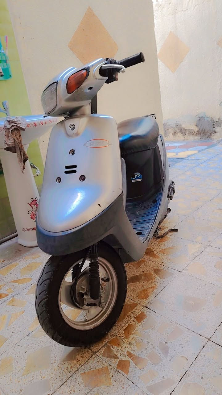 بتره خطين قفل اكسن ڱڵـه  شغاله وجاهزه الخير فول مفتوح فتح بستم اُصًلًي شرط  سلف هنرد واحد لايت اشاير  زوج تواير توني شادله اذ شراي 325 الخير شغاله مكاني ناصريه مركز ***********
