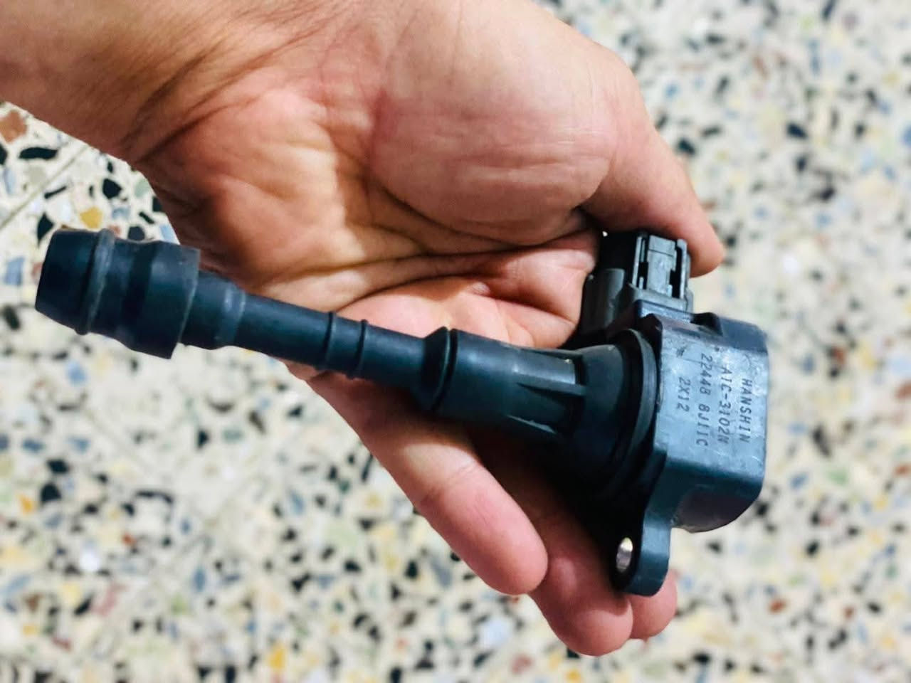 للحجز ارسل رسالة ع واتساب ***********

نص مكتوب في الصور:
- O HONOR X9a
- 64MP Triple Camera
- OR X9a Triple Camera