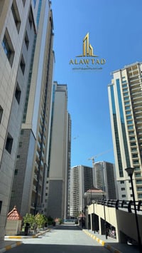 مجمع الرويال سيتي • ١٩٨م² • جاهزة للسكن