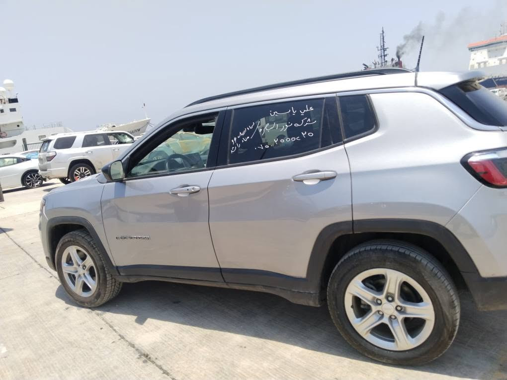 Jeep Compass 2024
لون سلفر 
ماشيه 50 الف ميل
سعر 138 ورقه بدون رقم
حادث سيارة/ ربع بوند فقط صبغ  دواخل مكفوله بدون لغد وبدون شاصي
ايرباك طاك ومرجع سستم شركه 

رقم شاصي   3c4njdbn7rt605622

مواصفات latitude 

بصمه + شغال عن بعد
كشنات جلد 
فور ويل 4×4
تحكمات فول 
تحديد مسار+ قيادة ذاتيه
رادار امامي و جوانب
شاشه ايباد كبير
بريك بصمه 
3 انظمه للقيادة SAND MUD / SNOW /  AUTO
راديترات و ردار و حجر بيئه بلادي شركه 
رقم كاتي تترقم محافظات الاقليم/ اربيل/دهوك/ سليمانيه حلبجه 
مده الترقيم 90 يوم من تاريخ الشراء 
تكلفه الرقم 2360000 دينار كامل مع فحص و هزه مع تبديل جام خلفي اسود
بيع فقط بدون مراوس 
سيارة في اربيل شركه نور البصرة موجوده 
***********
*********** أربيل, العراق
