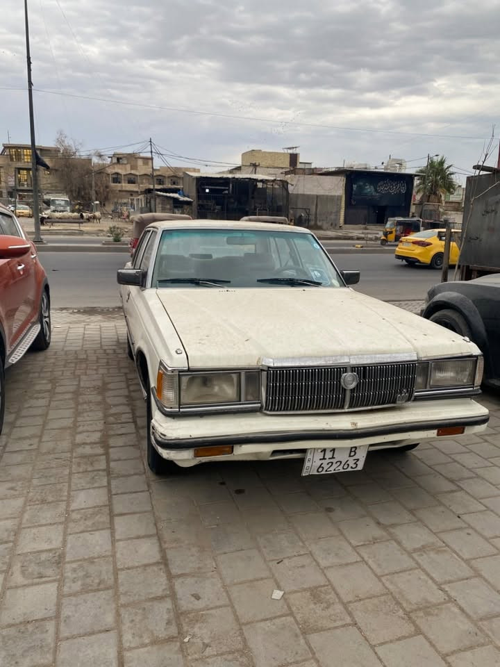 سوبر 82 • 6 سلندر • لوحات نكليزي