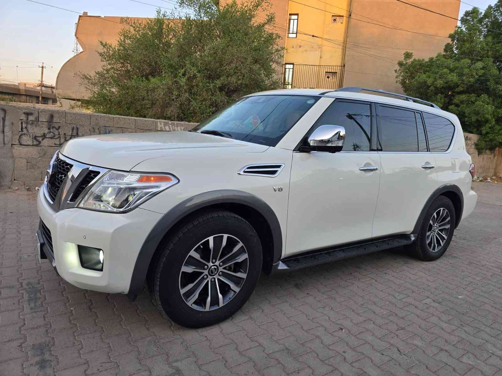 السلام عليكم سيارة نيسان ارماده موديل 2020 كلين مكفولة مواصفات 5 كامرات رادارات محيطية الكراسي كهرباء خلفي وامامي قلاب استيرن كهرباء حساسات محيطية رادارات امامي وخلفي تحكم استيرن فول ويل 20 جنطه كهرباء مكينه 8سلندر فتحه سقف داخل بيجي سيارة فول مواصفات بيهه كتاب تضليل رقمي للتواصل ***********
