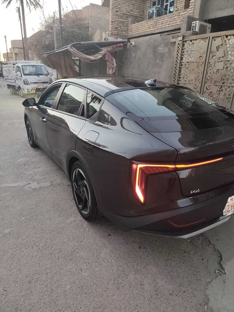 سلام عليكم  كي 4 EX ورد امريكي حادث ربع الباب وحافه الجاملق المامي الجاملق بارد الاستفسار الاتصال *********** مكان بغداد الدوره
