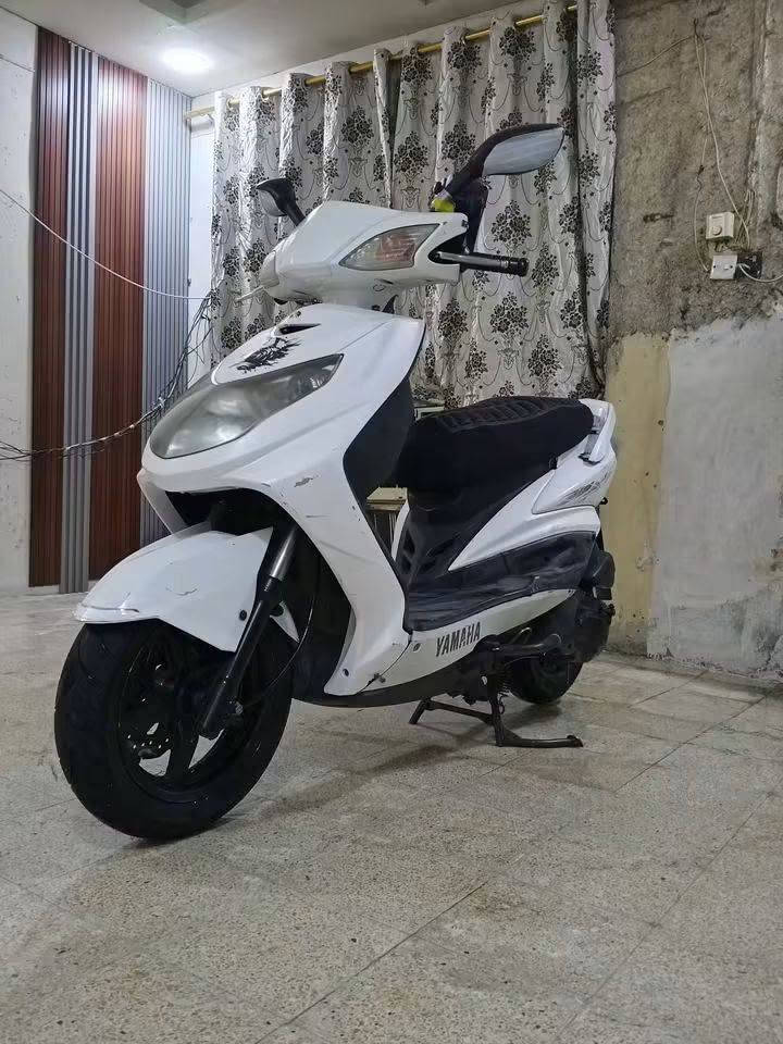 مستعجل ع بيعتها كلش مو شراء لاتتصل 
سكنس فحل مكينه ممفتوحه لايت زنون عالي ناصي اشاره دبل اشاره دبل استان هورن تايرات جديد قفل صندوك كلشي شقال حته الدشبول السعر250 عنوان ناصرية السبل 
 ‏‪***********‬‏
