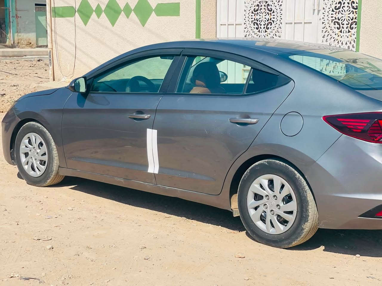النترا 2020
وارد امريكي
ضرر صندوك
بيها بارد بلقمارة
محرك 2000
رادار امامي
تحكم ستيرن
السعر 127$
(سونار موجود بلصور)
للاستفسار الاتصال ع ***********
