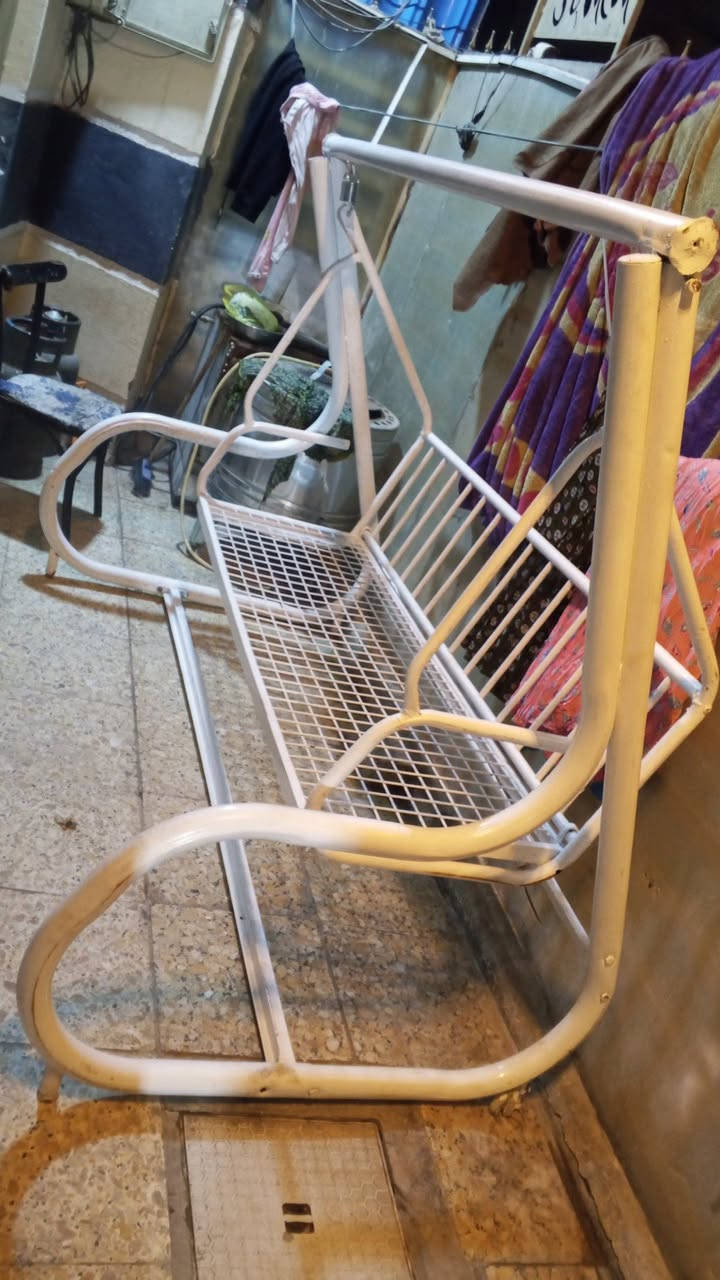 بغداد الامين سكينه • مكان • حديد ثقيل