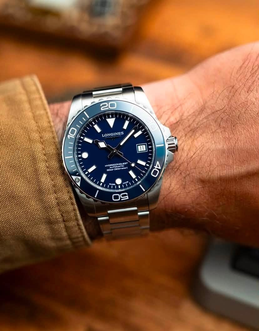 LONGINES

HYDROCONQUEST

إصدارات 2026

متوفر وكالة ضمان 5 سنوات دولي 

متوفر جميع الاوان 

قطر 42

اوتوماتيك 

طوق سيراميك 

مينا سيراميك 

قفل بحري 

احتياطي الطاقة 72 ساعة 

***********
