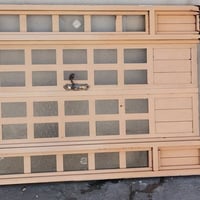 باب حديد • طول ٢٠٥ • عرض ١٣٢٫٥