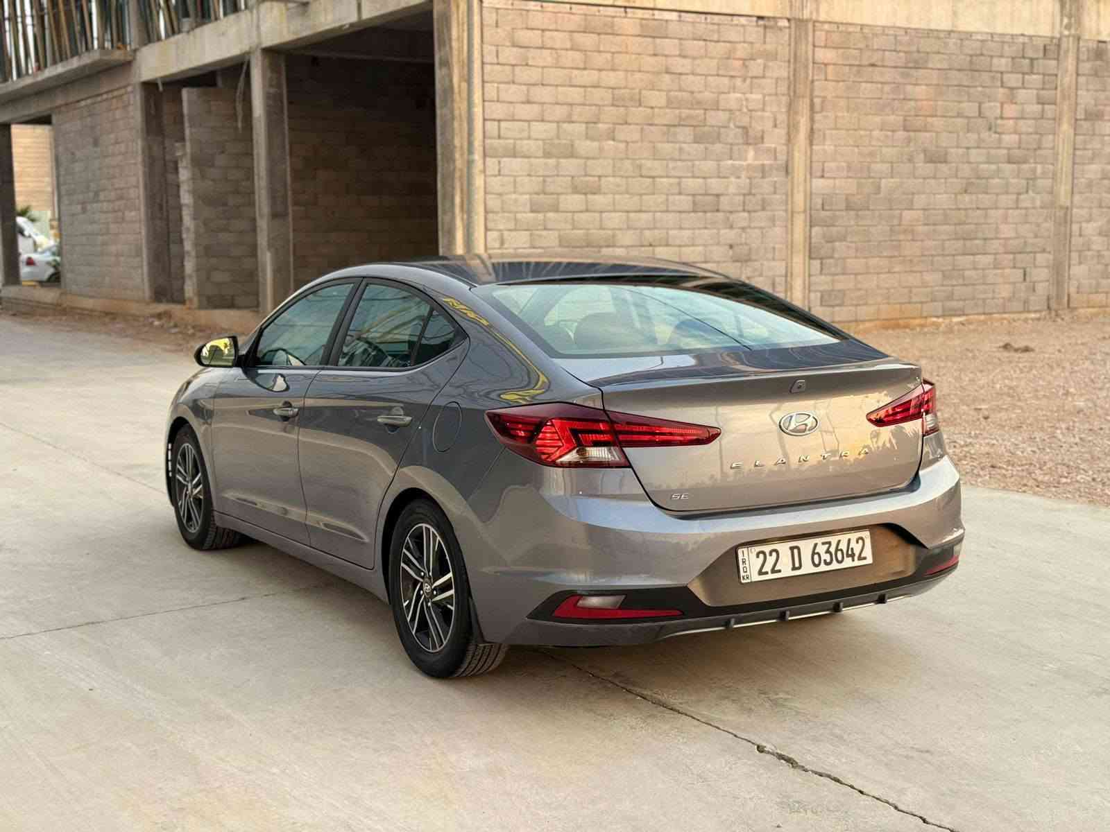 النترا 2019 رقم اربيل وارد امريكي حادث جاملغ و خشم البنيد بدون دواخل وباب مبدل بالعراق جاهزه واجمل الصور ماشية 98 السعر 117بغداد البلديات ***********

نص مكتوب في الصور:
- Free bid history copart and iaai » Hyundai » Elantra » Hyundai Elantra Se 2019 Gray 2.0L vin: KMHD74LF9KU836384 Hyundai Elantra Se 2019 Gray 2.0L vin: KMHD74LF9KU836384 Final bid: $6000 Auction: IAAI SOLD Lot number: 27483416 Date of sale: 08.07.2020 en.bidfax.info
- Free bid history copart and iaai » Hyundai » Elantra » Hyundai Elantra Se 2019 Gray 2.0L vin: KMHD74LF9KU836384 Hyundai Elantra Se 2019 Gray 2.0L vin: KMHD74LF9KU836384 000-27483416-03/25/2020-IAA Final bid: $6000 Auction: IAAI SOLD Lot number: 27483416 Date of sale: 08.07.2020 en.bidfax.info
- Free bid history copart and iaai » Hyundai » Elantra » Hyundai Elantra Se 2019 Gray 2.0L vin: KMHD74LF9KU836384
- Hyundai Elantra Se 2019 Gray 2.0L vin: KMHD74LF9KU836384
- Final bid: $6000
- Auction: IAAI SOLD
- Lot number: 27483416
- Date of sale: 08.07.2020
- en.bidfax.info