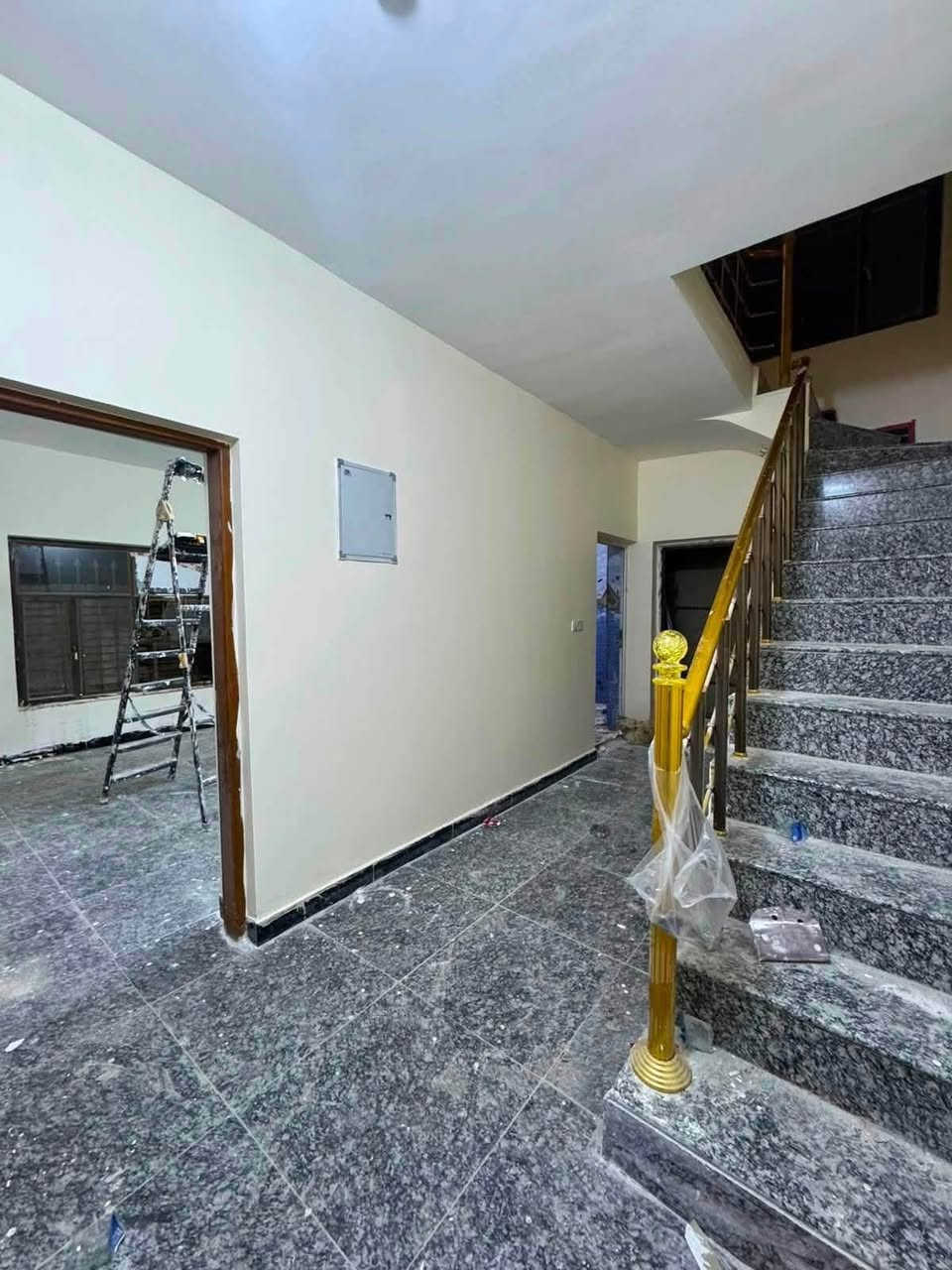 � للإيجار في السيدية –
📐 المساحة: 150 متر – ركن

🚪 مدخلين

🚗 كراج

🛏️ 3 غرف نوم

🚿 خدمات صحية

📍 الموقع: السيدية – مربع ال 400

💰 الإيجار: مليون قفل 🔒 

للأستفسار اكثر☎️📞

***********
