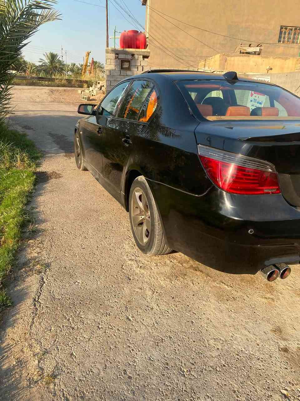بسم
الله وعلى بركت الله 
السلام عليكم سياره للبيع فقط bmw ميماتي e60 موديل 2009رقم بغداد انكليزي مصبوغه عام جماليه بدون حادث سياره كلشي شغال بيه نقصه راجز بل مكينه والباقي تجي وتكلب وتقتنع السعر المطلوب 100وبيه مجال وأي ستفسار هذا رقمي *********** علي 
مكان السياره بغداد المدائن
