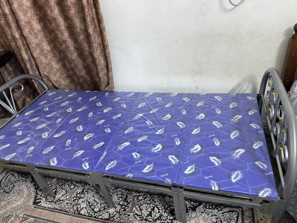 سلام عليكم بلازحمه ممكن تنشرويالي هاي الجربايه تطبيك للبيع شتريته ب٨٥واريده ابيعه ب٥٠مكان الكاظميه للاستفسار على هاذه رقم بي واتساب ***********
