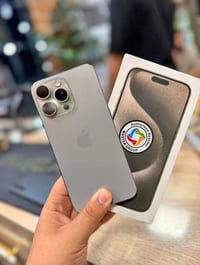 آيفون 15 برو ماكس • ٢٥٦ • بطاريه ١٠٠