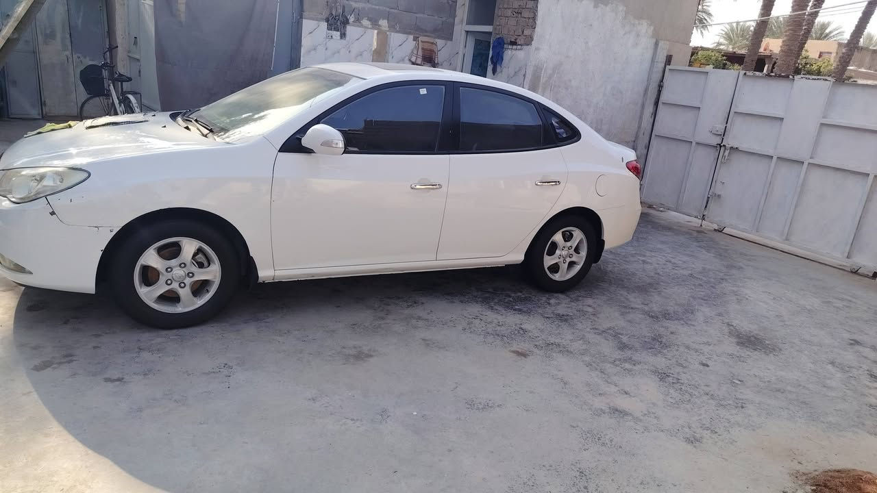 السلام عليكم 
النترا 2011 خليجي
محرك 1600 دوش
فول  كير محرك  تبريد
بيهه صبغ بل باب خلف صدر 
مشر بل سونار
سعر  113 بيهه مجال
بغداد قرب مخابز باب الاغا
  
***********
***********
