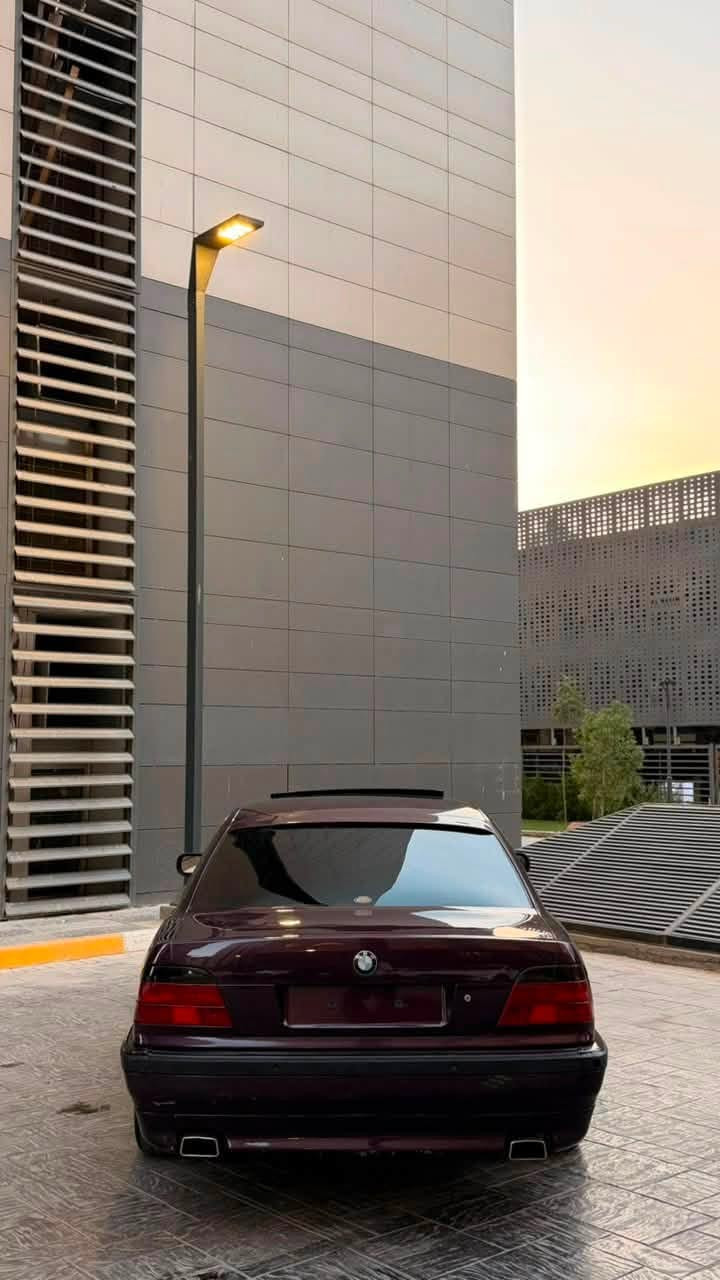 السلام عليكم اخوان
Bmw 740i 1995
كير اوتو
محرك 8 سلندر 40 
المواصفات
شاشه اندرويد
تحكمات ستيرن
سلايد
كشنات جلد M
كشنات كهرباء + خزن ميموري
تدفئه بلكشنات
داخل صاج ملكي
تلفون 
برده خلفية كهرباء شغالة
تبريد ثلج
صندوك شفط
دبل جام 
سياره عليه بدي كت M اصلي 
عليه ويل كب قياس 19 هارتج ويل وتايرات جدد 
رقم بغداد تحويل مباشر 
نواقصها تافهه كلش 
العنوان / بغداد السيدية 
*********** 
السعر 78 وبيها شي بسيط وتسوة اكثر عالصرف البيها
