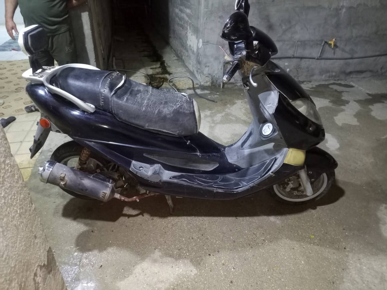 سلام عليكم دراجه كامكو بوليس دراجه تخبل شلعه معدل هندر وسلف فقط الباتري ضعيف كهربائياتهه كلهه شغاله بيهه راديتر ومروحه وفان تبريد مكان حله حي العسكري قرب اسواق غوالينا سعر 450 وبيها مجال بسيط متواجد خاص ***********
